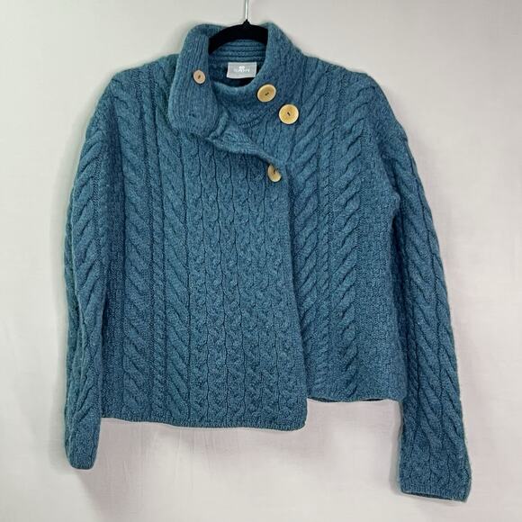 Aran Woollen Mills 3 Button Cardigan super soft‎ Merino Wool Cable Knit Sweater - Picture 1 of 11